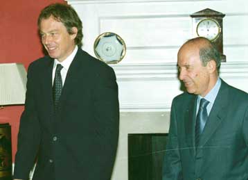 Δυσαρεστημένος ο Μπλερ από τις αποφάσεις του ΚΥΣΕΑ για την επιλογή των Leopard