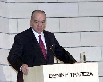 Σχεδόν βέβαιη η επανεκλογή του Θ.Καρατζά στο «τιμόνι» της Εθνικής Τράπεζας