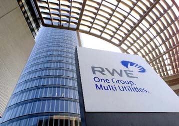 Σε εξαγορά της βρετανικής Innogy Holdings Plc. προχώρησε η γερμανική εταιρεία RWE AG