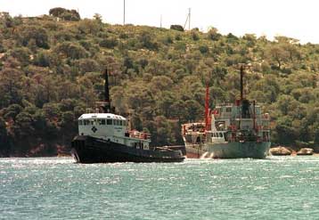 Λαχτάρισαν οι δέκα Έλληνες ναυτικοί του δεξαμενόπλοιου «Αττική»