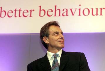 Υπό αμφισβήτηση ο Μπλερ από τη δεξιά πτέρυγα των Εργατικών βουλευτών