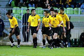 Νίκησε και περιμένει η ΑΕΚ, επεισοδιακή επικράτηση για τον ΠΑΟΚ