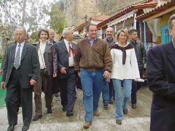 Συγκροτημένη πολιτική παιδείας και πολιτισμού ζήτησε ο αρχηγός της ΝΔ