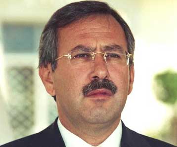 Εν αμφιβόλω η κυπριακή άμυνα αν γίνουν δεκτές οι τουρκικές θέσεις για τον ευρωστρατό