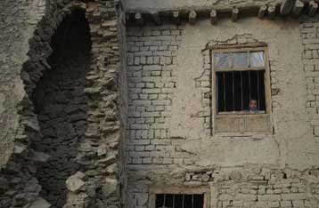 Σεισμός των 6 Ρίχτερ προκαλεί το θάνατο σε περίπου 1.800 άτομα στο Αφγανιστάν