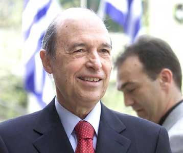 Η Ελλάδα στηρίζει τις βαλκανικές χώρες για ένταξη σε ΕΕ και ΝΑΤΟ, δήλωσε ο Σημίτης