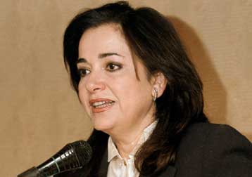 Την υποψηφιότητα της Ντ.Μπακογιάννη για το Δήμο Αθηναίων ανακοίνωσε ο Καραμανλής