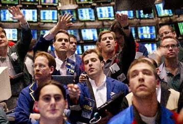 Στο υψηλότερο επίπεδο του εξαμήνου οι τιμές του πετρελαίου