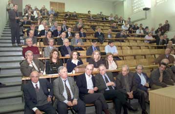 Συνταγματικός ο νόμος για την διπλή απασχόληση των πανεπιστημιακών γιατρών