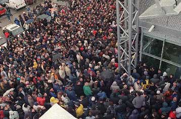 Αύξηση 0,6% σημείωσαν οι καταναλωτικές δαπάνες στις ΗΠΑ το Φεβρουάριο