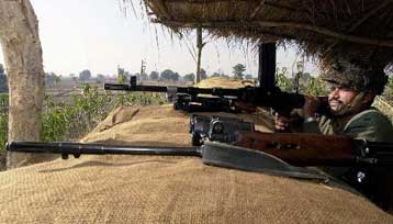 Δέκα νεκροί από έκρηξη σε ινδουιστικό ναό στο Κασμίρ