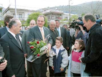 Στην Αιτωλοακαρνανία περιοδεύει ο Κώστας Καραμανλής