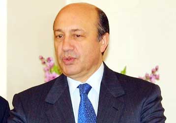 Συνάντηση με τον Αραφάτ σχεδιάζουν εκπρόσωποι της διεθνούς κοινότητας