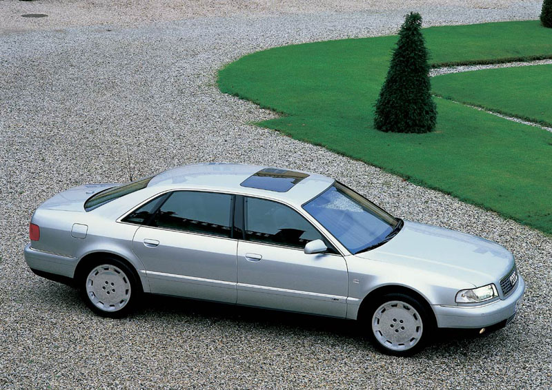 Audi A8: Τα εκατοστο…χιλιάσαμε!