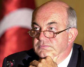 Συρρίκνωση 9,4% σημείωσε το τουρκικό ΑΕΠ το 2001