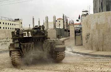 Τριάντα Παλαιστίνιοι αστυνομικοί νεκροί στη Ραμάλα – Έξω από τη Βηθλεέμ οι Ισραηλινοί