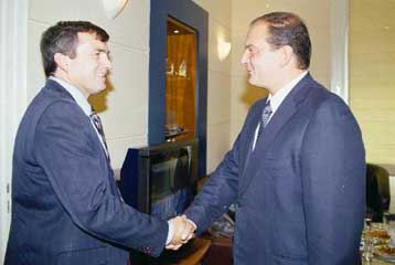 Η κατάσταση στη Μέση Ανατολή στο επίκεντρο της συνάντησης Τ.Μίλερ-Κ.Καραμανλή