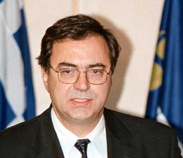 Με τις ανώνυμες εταιρείες εξομοιώνονται φορολογικά οι μικρομεσαίες επιχειρήσεις