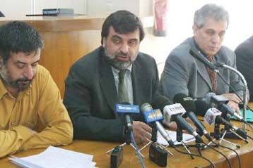 Συζήτησε η ΑΔΕΔΥ με τον Ν.Χριστοδουλάκη, χωρίς αποτέλεσμα όμως