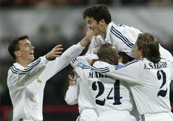 Με το ένα πόδι στους «4» η Μάντσεστερ, η μεγάλη ανατροπή από τη Μπάγερν