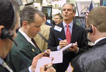 Μεγάλες απώλειες για Nasdaq, υποχώρησε ο Dow Jones την Τρίτη