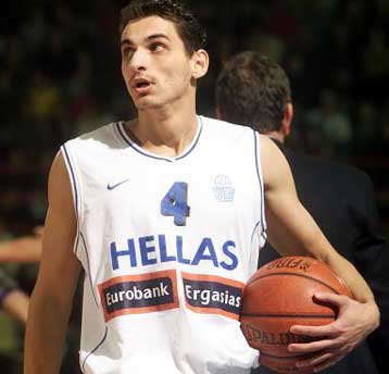 Για δύο μήνες στη Τάου Κεράμικα ο Χαρίσης