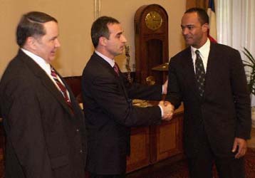 Περισσότερους καταζητούμενους στη Χάγη ζητούν οι ΗΠΑ από το Βελιγράδι