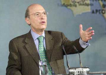 Σημεία – δεσμεύσεις του Κ.Σημίτη στη διακαναλική συνέντευξη της Δευτέρας