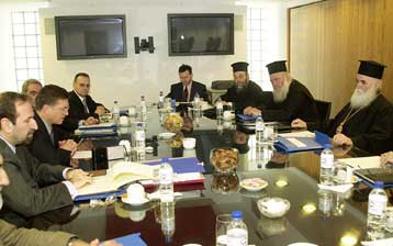 Η εκκλησιαστική εκπαίδευση επί τάπητος στη συνάντηση της Εκκλησίας με το ΥΠΕΠΘ