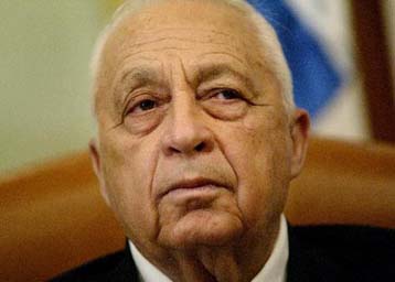 Απορρίπτει την αμερικανική πίεση για τερματισμό των επιχειρήσεων ο Αριέλ Σαρόν