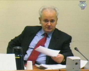 Ακριβώς σε ένα χρόνο θα λήξουν οι καταθέσεις στη δίκη του Σλόμπονταν Μιλόσεβιτς