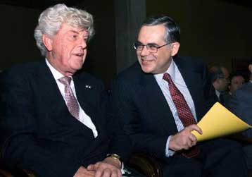 Σίγουρη, αλλά όχι χωρίς προβλήματα, η εκλογή Παπαδήμου στην αντιπροεδρία της ΕΚΤ