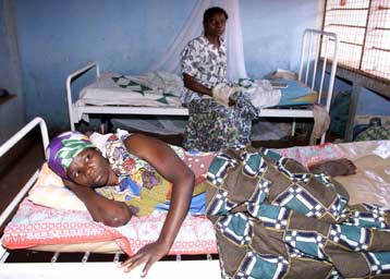 Τουλάχιστον 100 νεκροί από ανατροπή φέρι μποτ σε λίμνη της Τανζανίας