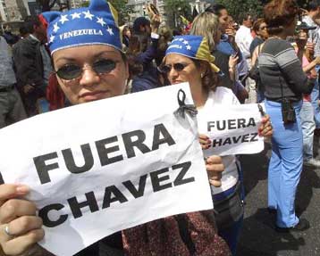 Νέα υποχώρηση των τιμών πετρελαίου μετά την παραίτηση του πρόεδρου της Βενεζουέλας