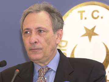 Το Κυπριακό δυσκολότερο από το Αιγαίο δηλώνει ο Τούρκος υπουργός Εξωτερικών