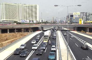 Συνεχίζονται τα κυκλοφοριακά προβλήματα στο νέο κόμβο της Κηφισίας