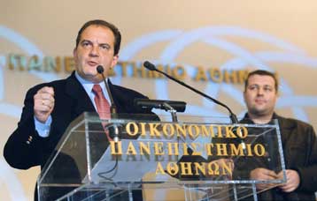 Επίθεση στην κυβέρνηση από τον Κ.Καραμανλή με αφορμή τις φοιτητικές εκλογές