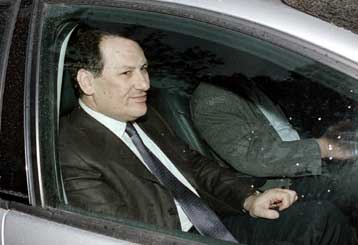 Σύμπνοια σχετικά με την επικοινωνιακή πολιτική του ΠΑΣΟΚ βλέπει ο Κώστας Λαλιώτης