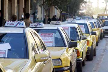 Χωρίς ταξί για δεύτερη ημέρα – Κυκλοφορούν λεωφορεία και τρόλεϊ την Πέμπτη