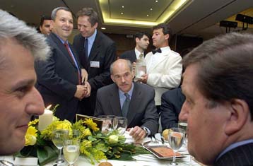 Η σύγκρουση στη Μέση Ανατολή δεν έχει νικητές και ηττημένους, τόνισε ο Έλληνας ΥΠΕΞ