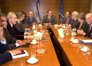 Ομάδα παρακολούθησης του έργου των υπουργείων συγκροτεί η ΝΔ