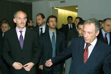 Στη Μέση Ανατολή οι ΥΠΕΞ Ελλάδας και Τουρκίας, «εφόσον το επιτρέψουν οι συνθήκες»