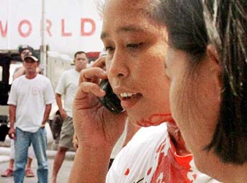 Μπαράζ βομβιστικών ενεργειών -με τουλάχιστον 14 θύματα- συγκλόνισαν τις Φιλιππίνες