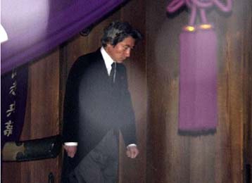 Μία συμβολική κίνηση του Κοϊζούμι διχάζει Ιαπωνία και Νότια Κορέα