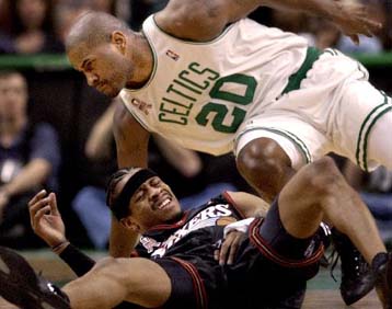 Η επιστροφή του Αϊβερσον δεν έφερε τη νίκη στους Σίξερς επί της Βοστόνης