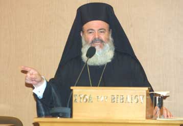 Στις ταυτότητες και την προσευχή στα σχολεία, αναφέρθηκε ο Αρχιεπίσκοπος Χριστόδουλος