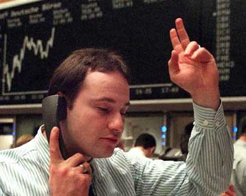 Υψηλότερα τα ευρωπαϊκά χρηματιστήρια την Τρίτη, με «οδηγό» τις εταιρείες ημιαγωγών