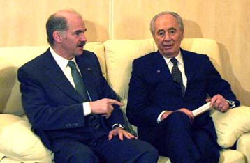 Ο Σ.Πέρες καλωσόρισε την επίσκεψη Παπανδρέου – Τζεμ την Τετάρτη, στη Μέση Ανατολή