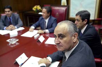 Την παραίτησή του υπέβαλε στον πρόεδρο το υπουργικό συμβούλιο της Αργεντινής