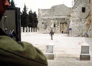 Σφαίρες σπάζουν την ησυχία στη Βηθλεέμ, ενώ η Χαμάς ανέλαβε πρωτοβουλία ειρήνης